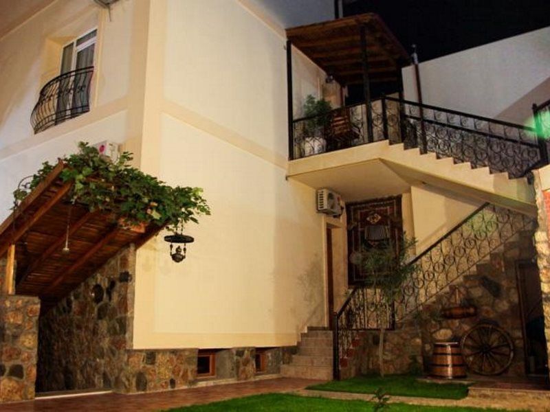 East Legend Hotel Baku Exterior photo